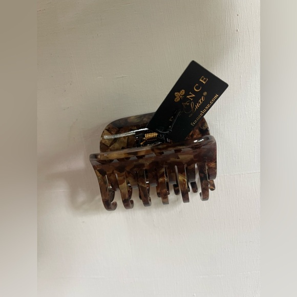 NWT FRANCE LUXE Hair DOUBLE TOOTH JAW Claw Clip Brown Pavlova $68 - Picture 2 of 4